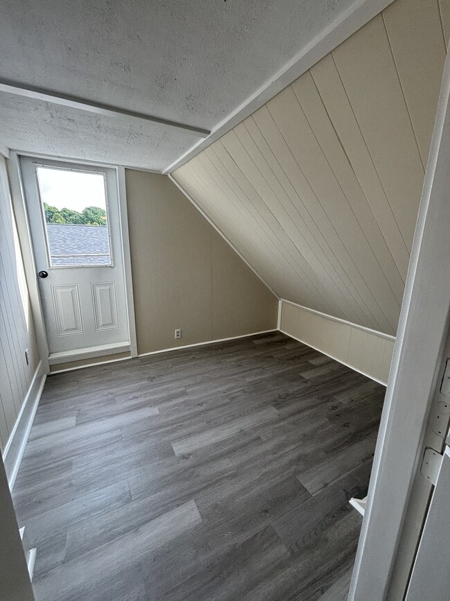 53 S Park St Unit 2