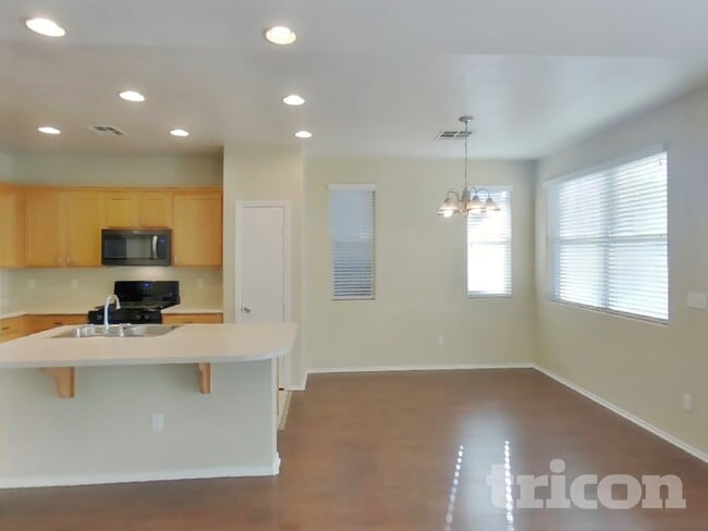 9155 Wine Cellar Ave