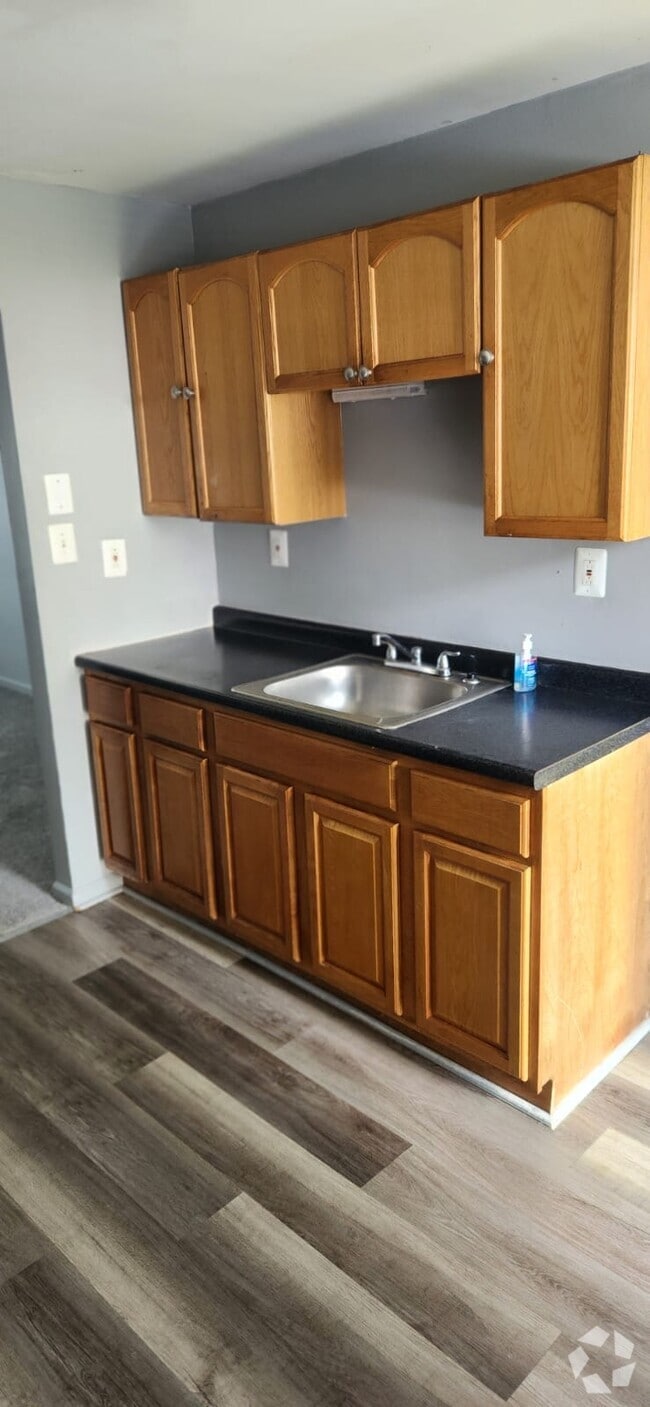 Building Photo - 139 Cannon Rd Rental