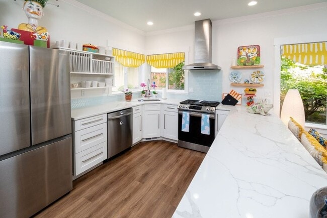 Photo - 61211 Fairfield Dr