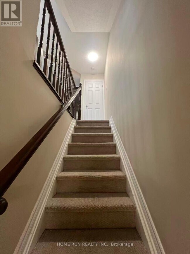 Photo - 578 Chapman Mills Dr