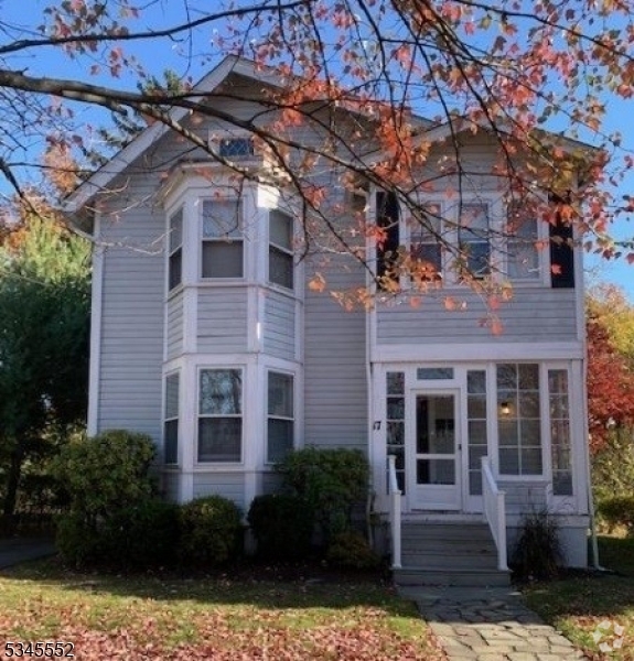 Building Photo - 17 Montclair Ave Rental