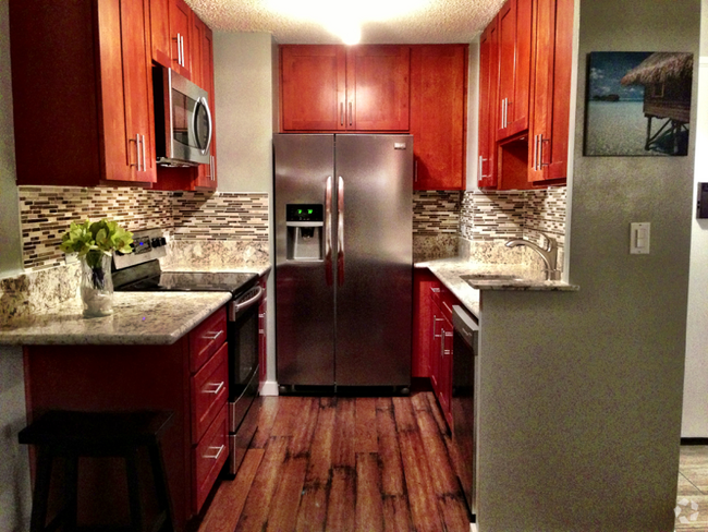 Building Photo - 3161 Ala Ilima St Rental
