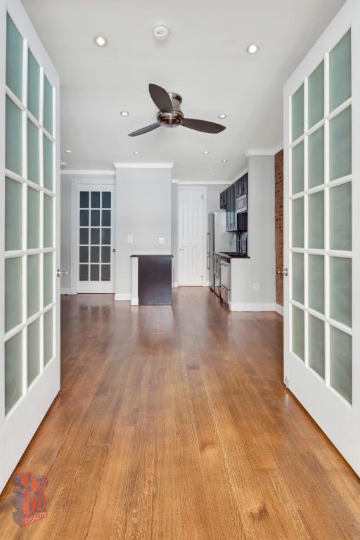 145 E 26th St Unit 1C
