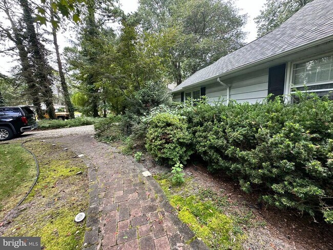6 Miami Trail