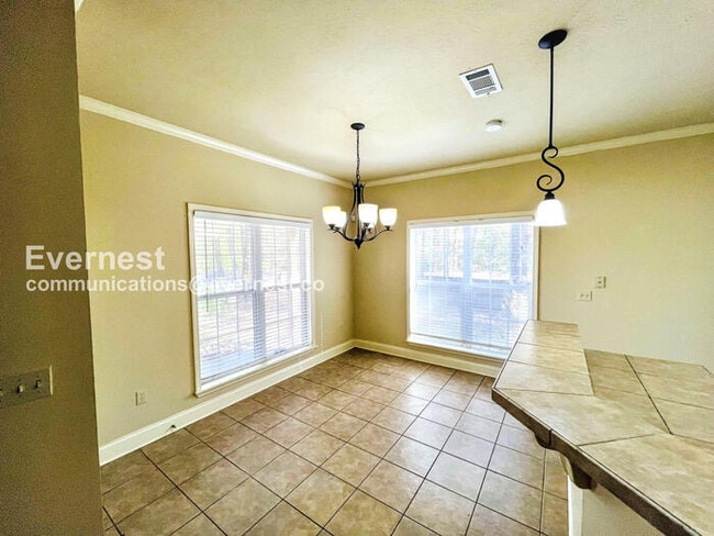 Photo - 806 Meadow Way Cove