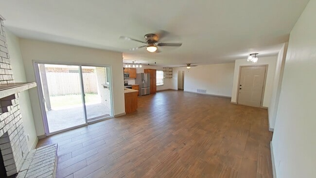 Photo - 5222 NW Ashby Ave