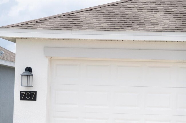 Photo - 707 Staffora St