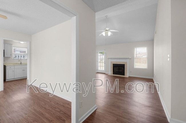 Photo - 3803 Winchester Ct