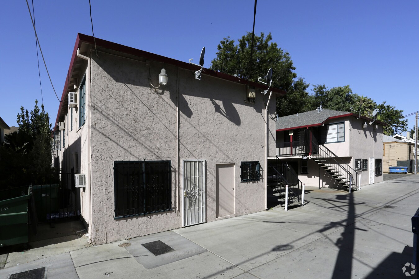 Photo - Manatee Gardens