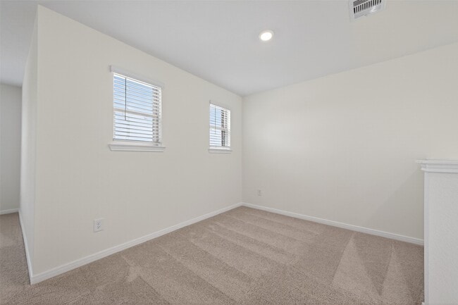 Photo - 8110 Shelter Bay Ln