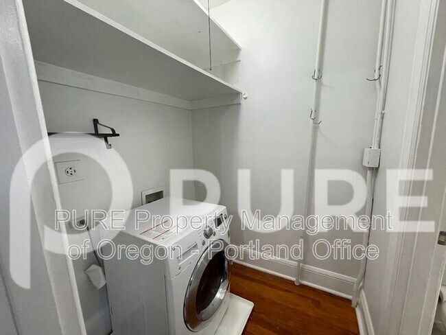 Photo - 20 NW 16th Ave