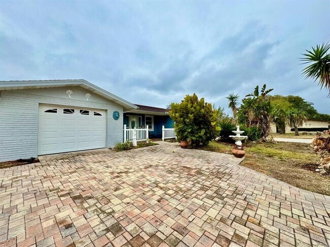 Photo - 7514 Spirea Dr