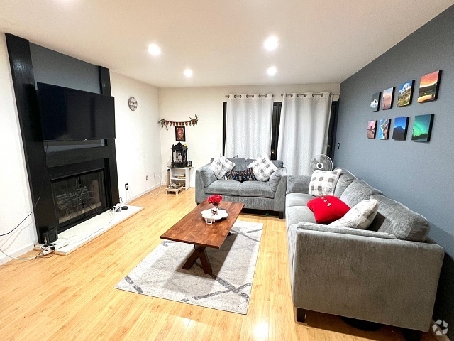 Building Photo - 1425 154th Ave NE Unit 4006 Rental