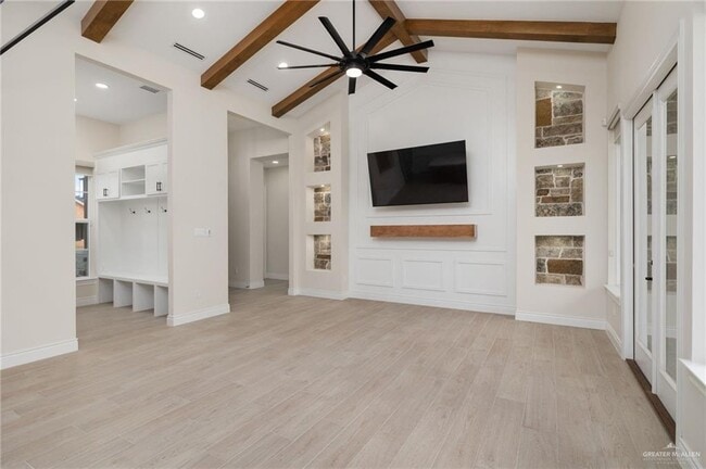 Photo - 22 Linva Ave