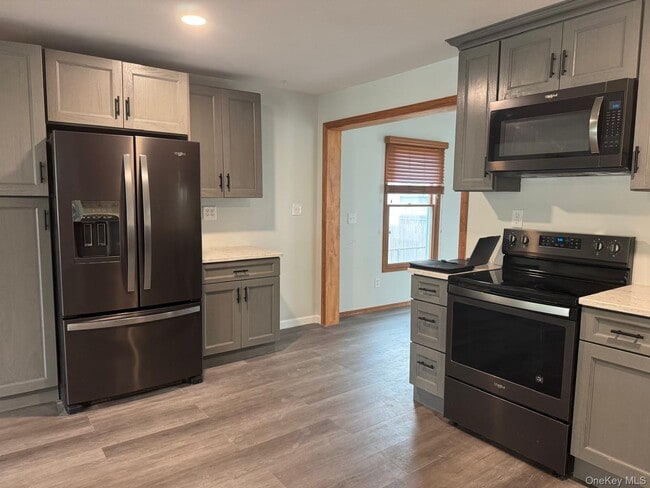 Photo - 218 Bayview Dr