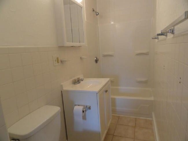 Photo - 36 Bond St Unit 3B