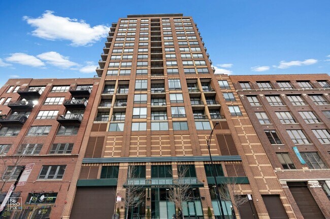 Photo - 400 W Ontario St Unidad 1608 Rental