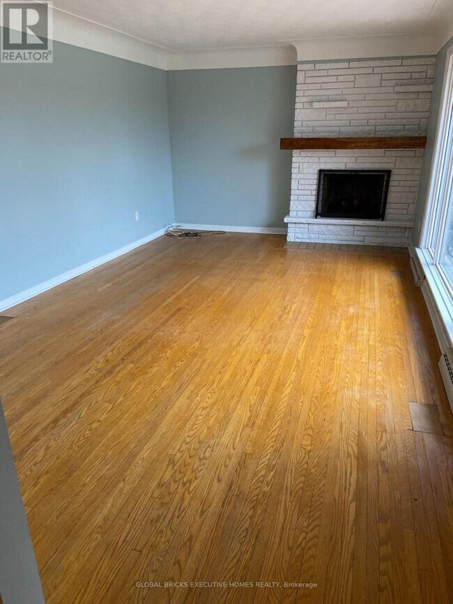 Photo - 123 Seneca Dr