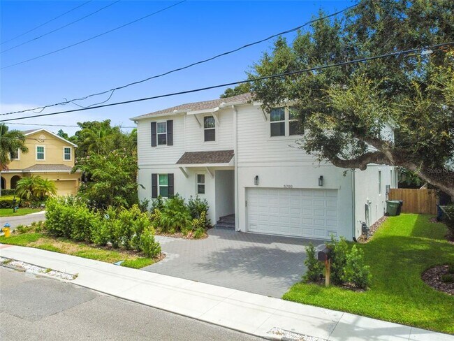 Photo - 5700 Interbay Blvd