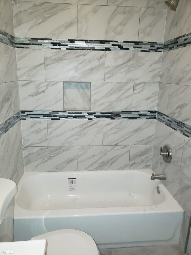 Photo - 2 br, 2 bath Duplex - 3436 Alberta Street 1F