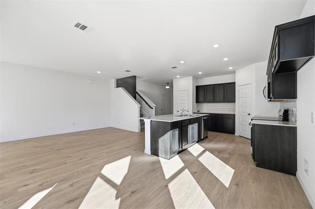 Photo - 400 Wrangler Ln