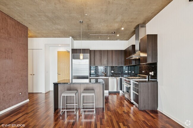 Building Photo - 600 N Fairbanks Ct Unit 3408 Rental