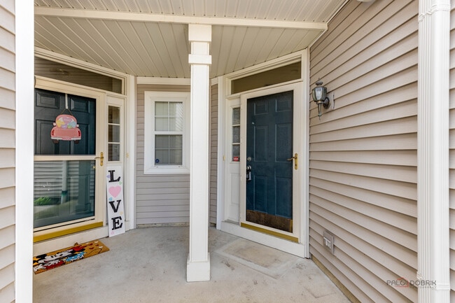 Photo - 708 Valley View Ct