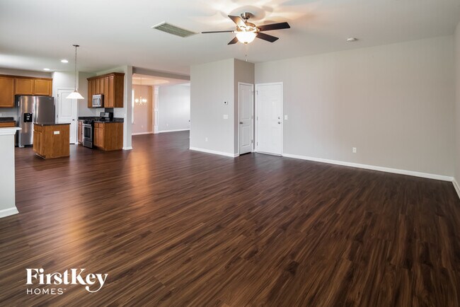 Photo - 420 Gianna Ln