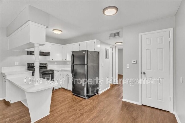 Photo - 3117 Barnett Ave