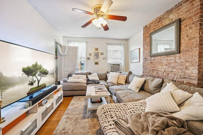 Building Photo - 339 Park Ave Unit B Rental
