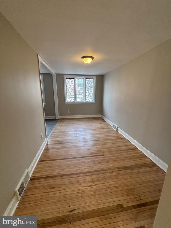 Photo - 409 Cherry St