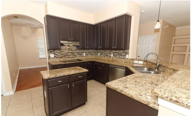 Photo - 112 Kays Landing Dr