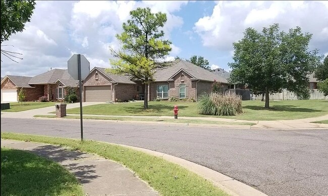 Photo - 1801 Sagewood Dr