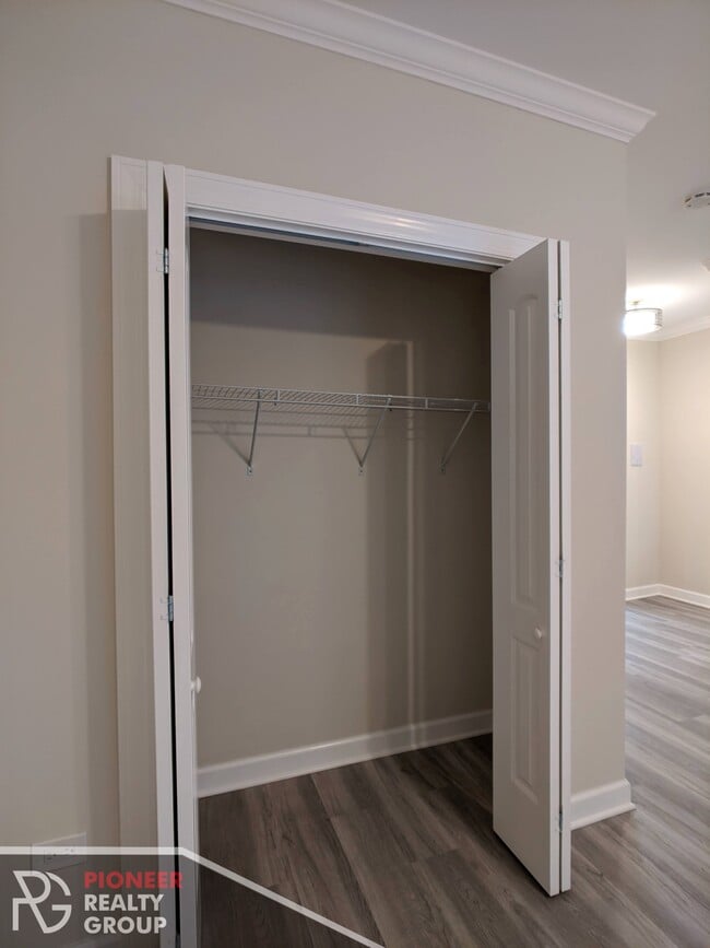 Photo - 722 W Roscoe St Unit 726-1N