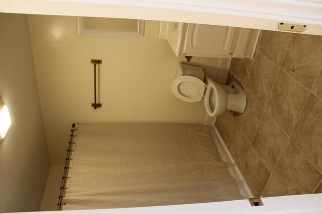 Photo - 600 Mayland Ave SW