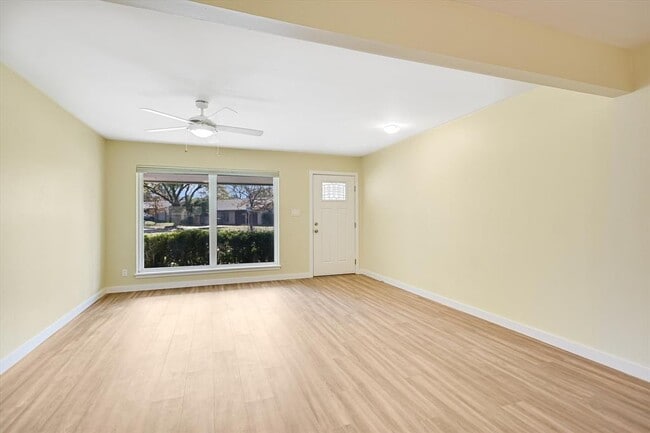 Photo - 8206 Emberwood Dr