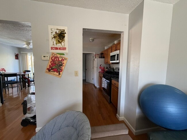 Photo - 3 Bed/3.5 Bath House with huge basement!