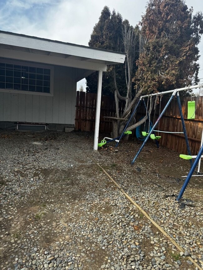 Photo - 902 S 29th Ave Unit 1