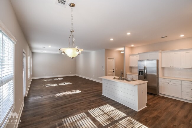 Photo - 67 Greyfield Dr