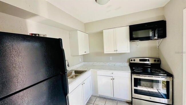 Photo - 390 W Haines Blvd Unit 3