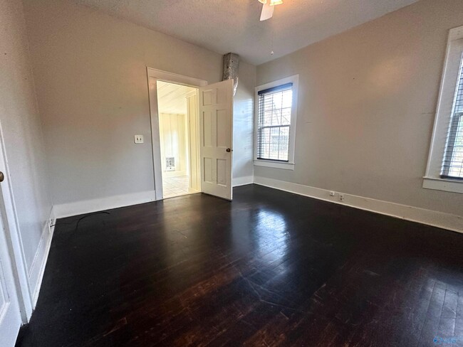 Photo - 2609 Whitesburg Dr House