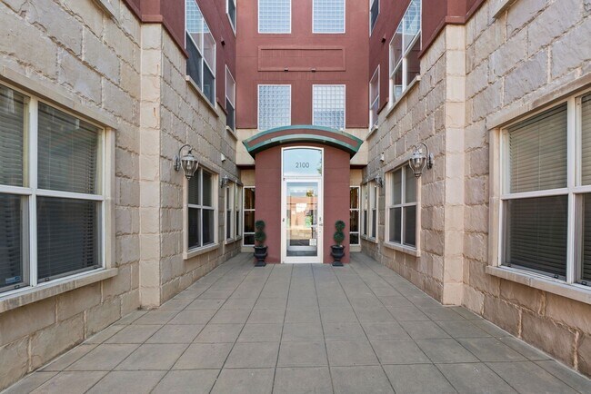 Photo - Spacious, one bedroom condo unit with underground parking