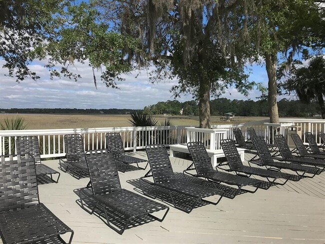 West Wind Landing Apartments & Townhomes
