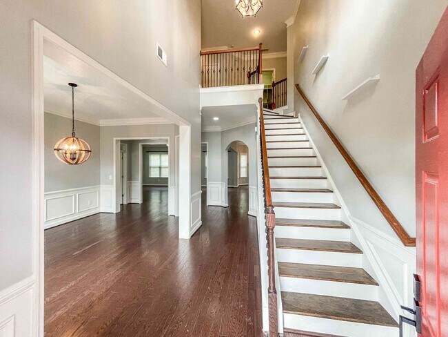 Photo - Kennesaw 4BR/3.5BA, Over 3700', 3-Car Garage