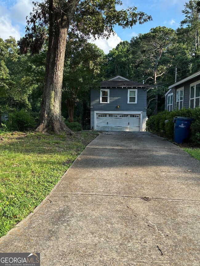 Photo - 1920 Linwood Ave