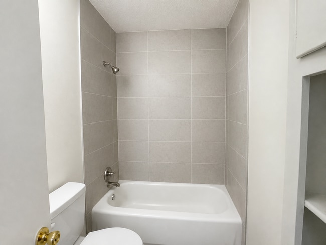 Photo - 1055 Anders Dr