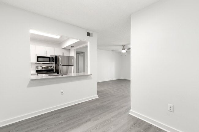 Avana Lakeview