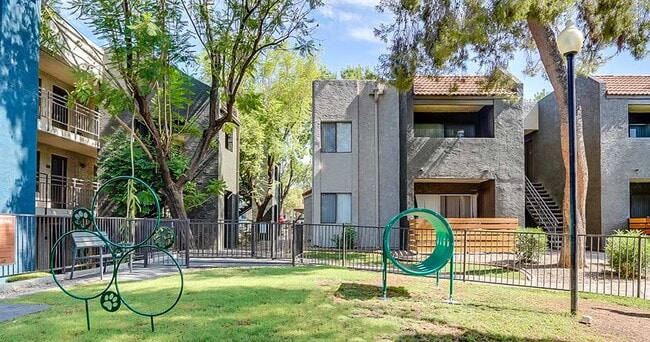 Cielo Apartments