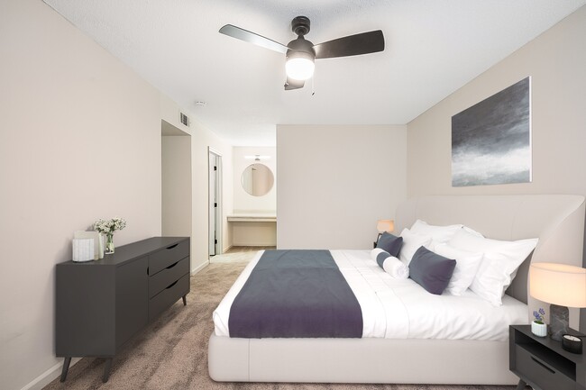 Photo - Enclave at North Point Apartments